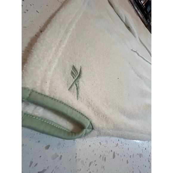 Reebok Terry Cloth Basketball Shorts White/Sage Green 2XL - Picture 4 of 8